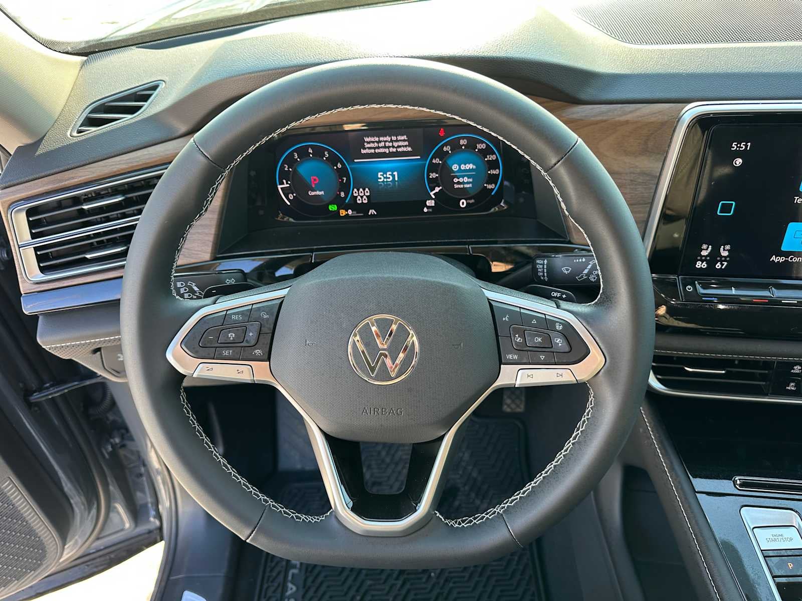2026 Volkswagen Atlas 2.0T SE W/TECHNOLOGY
