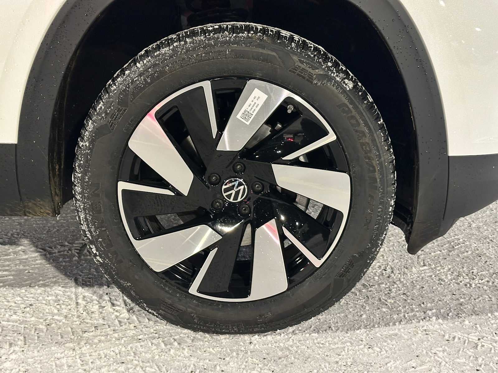 2026 Volkswagen Atlas Cross Sport 2.0T SE W/TECHNOLOGY