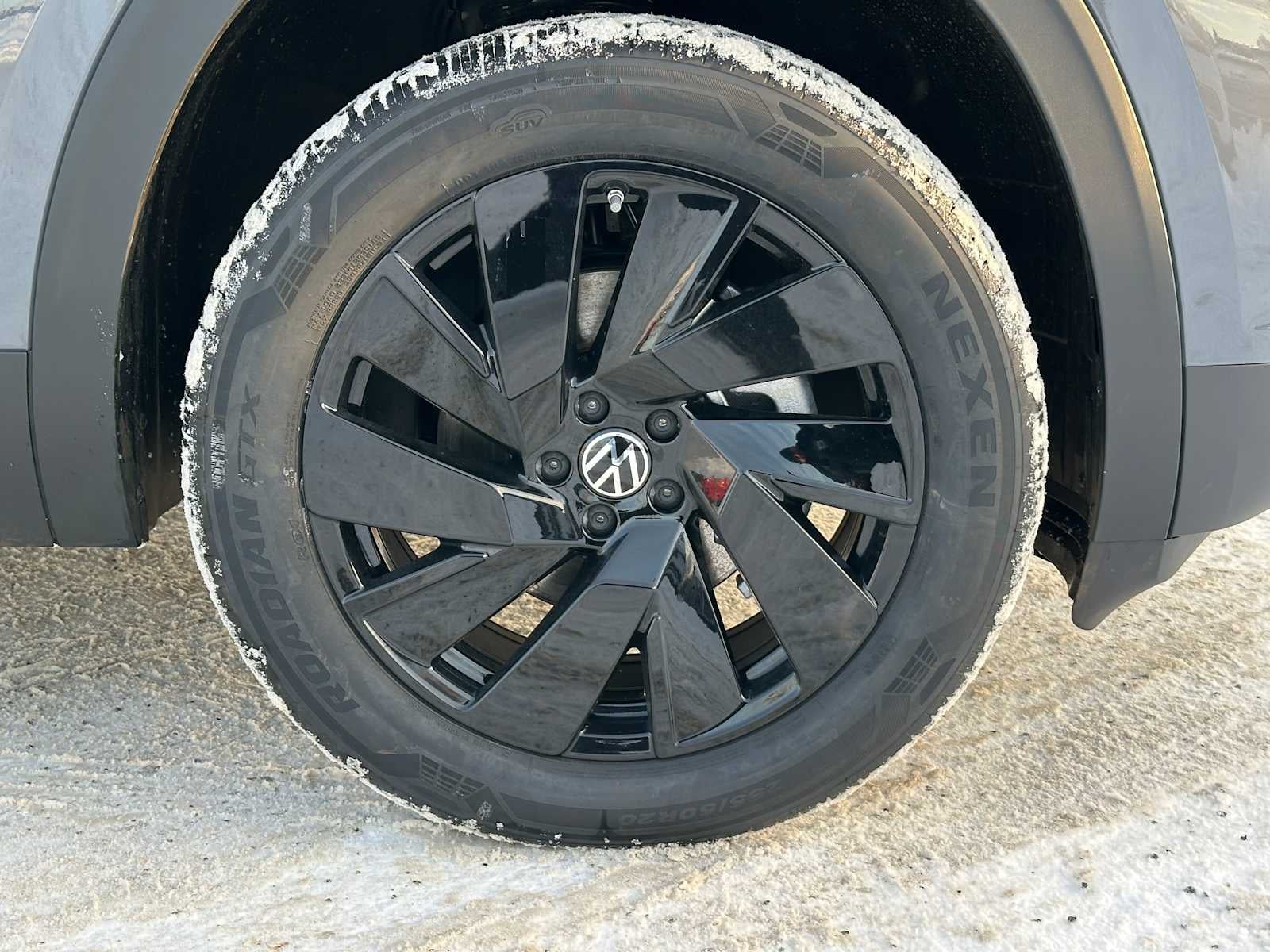 2026 Volkswagen Atlas Cross Sport 2.0T SE W/TECHNOLOGY