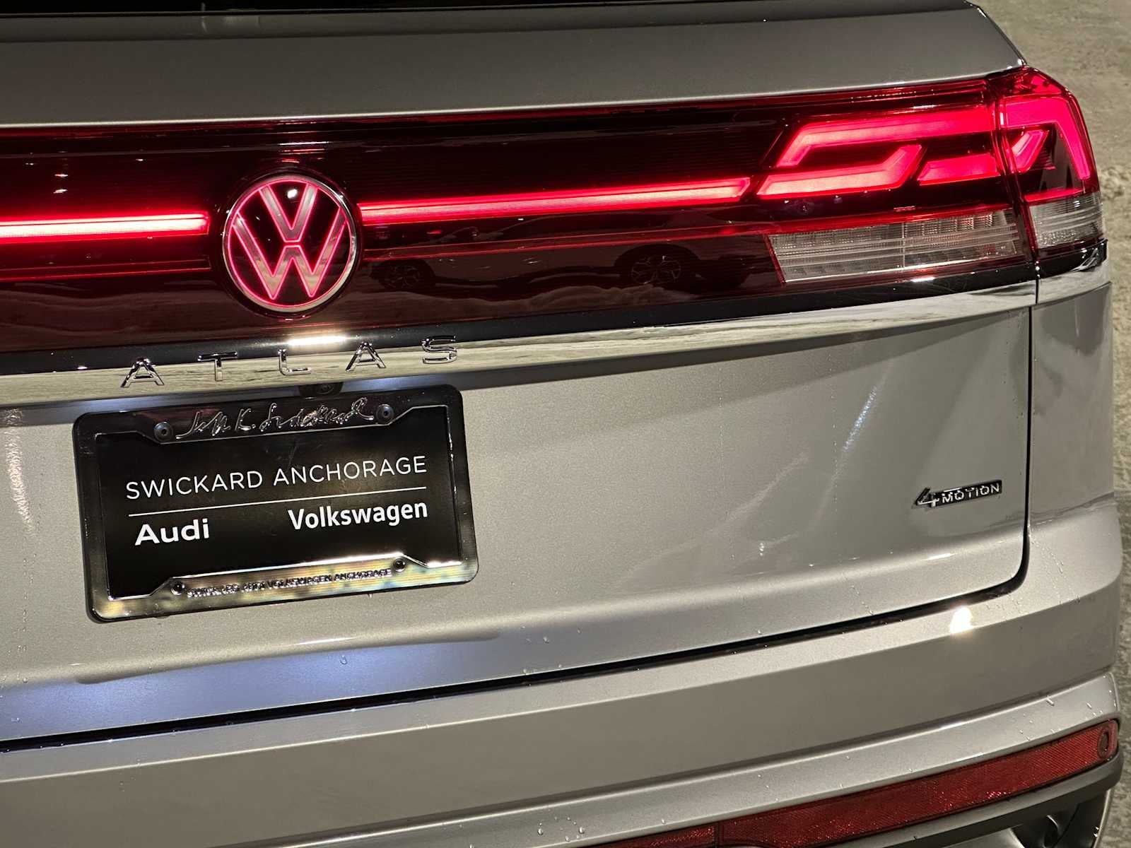 2026 Volkswagen Atlas Cross Sport 2.0T SE W/TECHNOLOGY