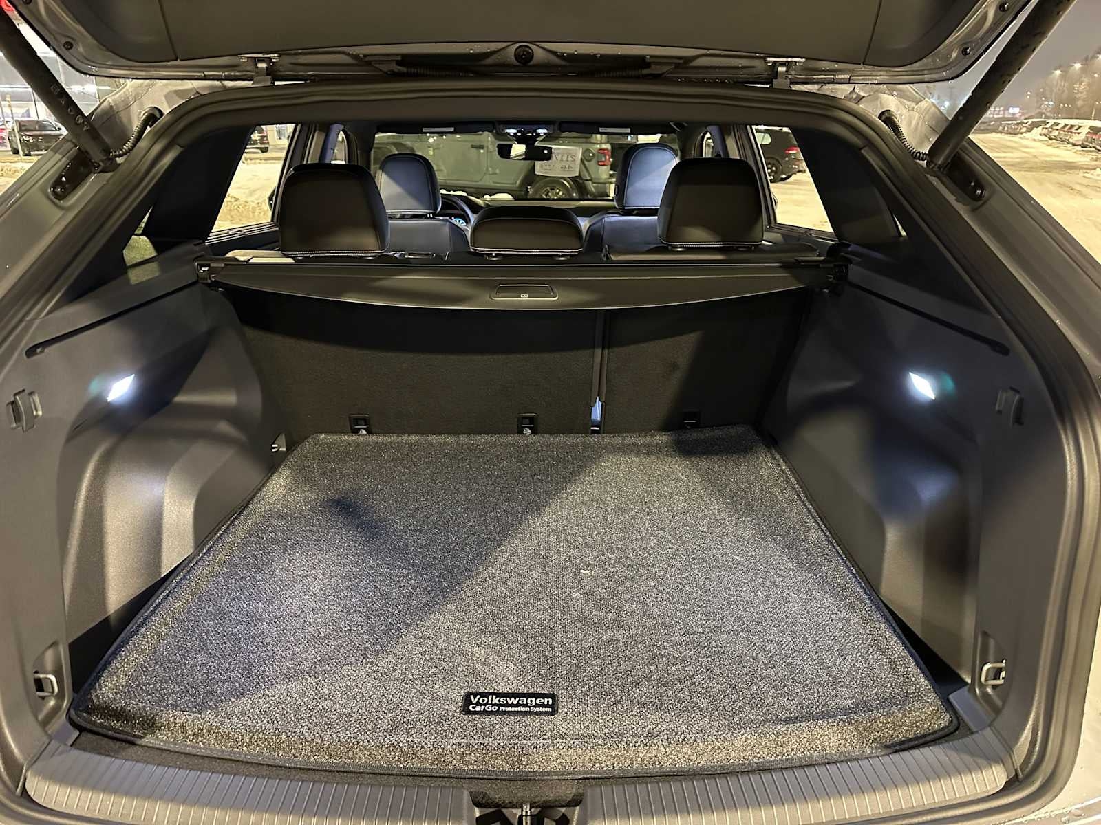 2026 Volkswagen Atlas Cross Sport 2.0T SE W/TECHNOLOGY