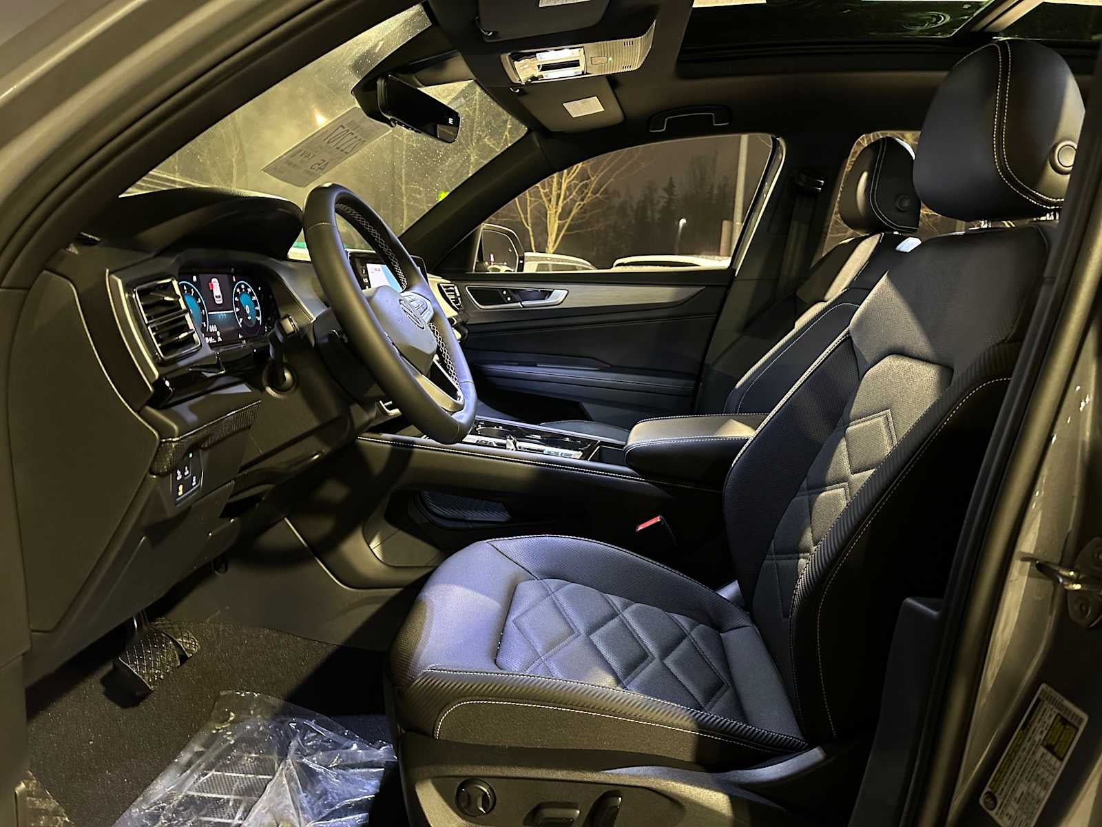 2026 Volkswagen Atlas Cross Sport 2.0T SE W/TECHNOLOGY