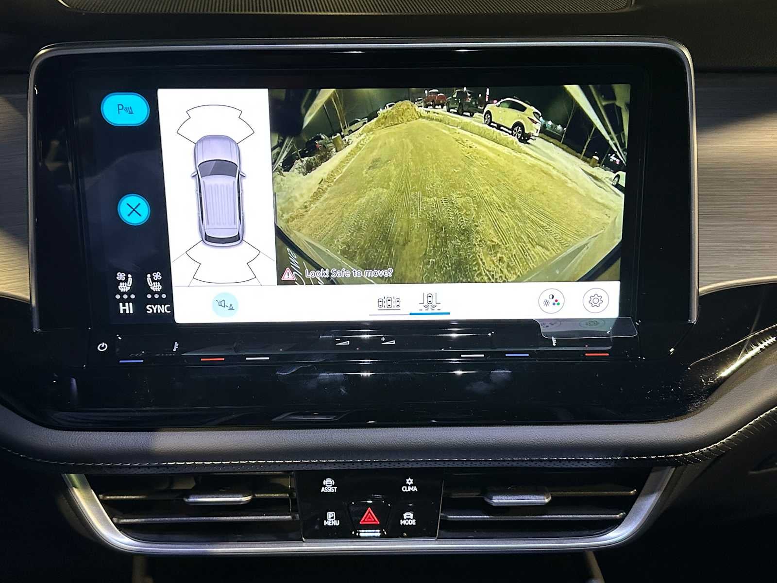 2026 Volkswagen Atlas Cross Sport 2.0T SE W/TECHNOLOGY