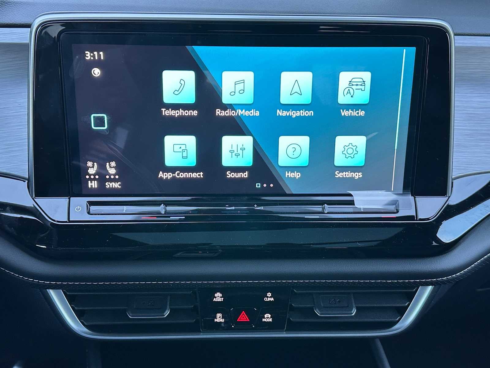 2026 Volkswagen Atlas Cross Sport 2.0T SE W/TECHNOLOGY