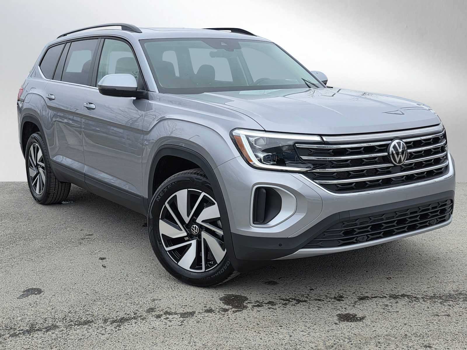2026 Volkswagen Atlas 2.0T SE w/Tech 4MOTION's photo