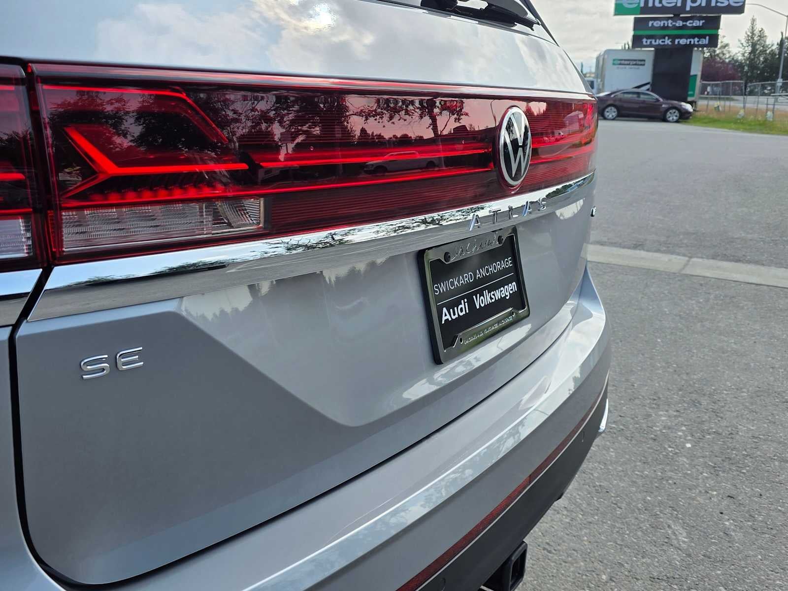 2026 Volkswagen Atlas 2.0T SE W/TECHNOLOGY