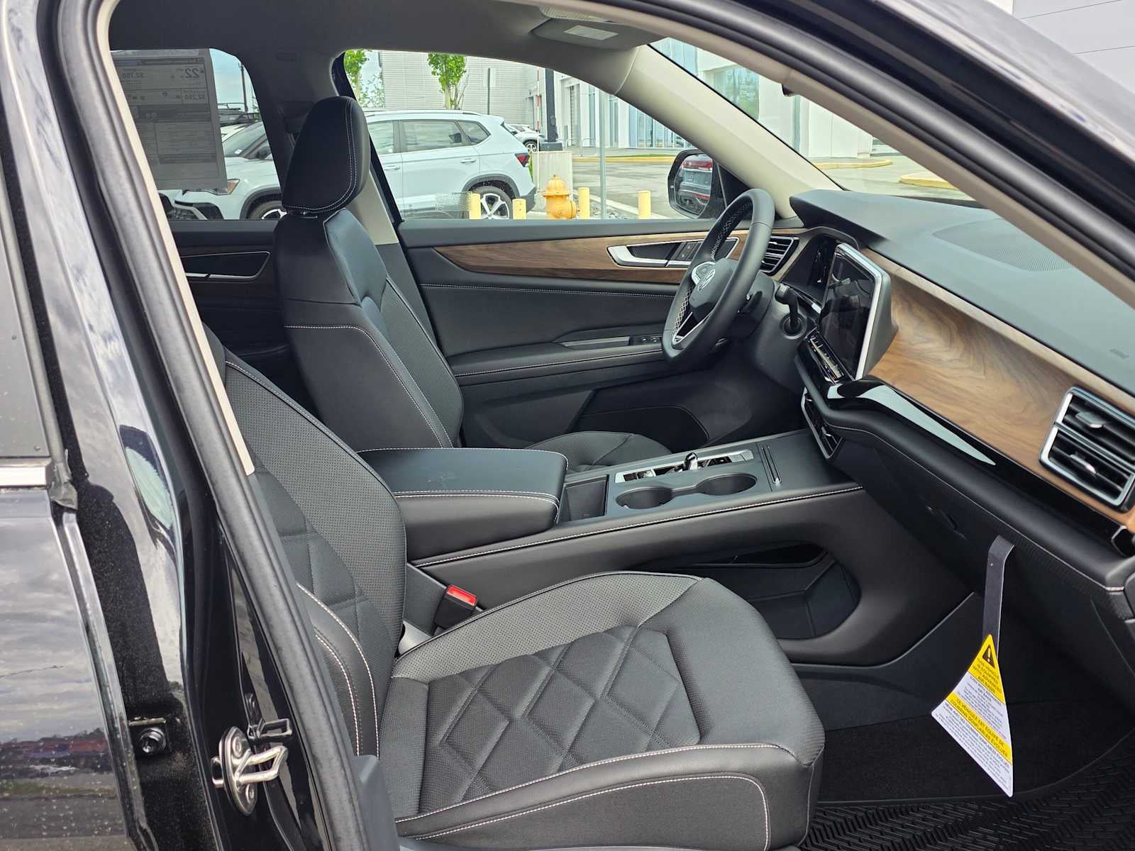 2026 Volkswagen Atlas 2.0T SE