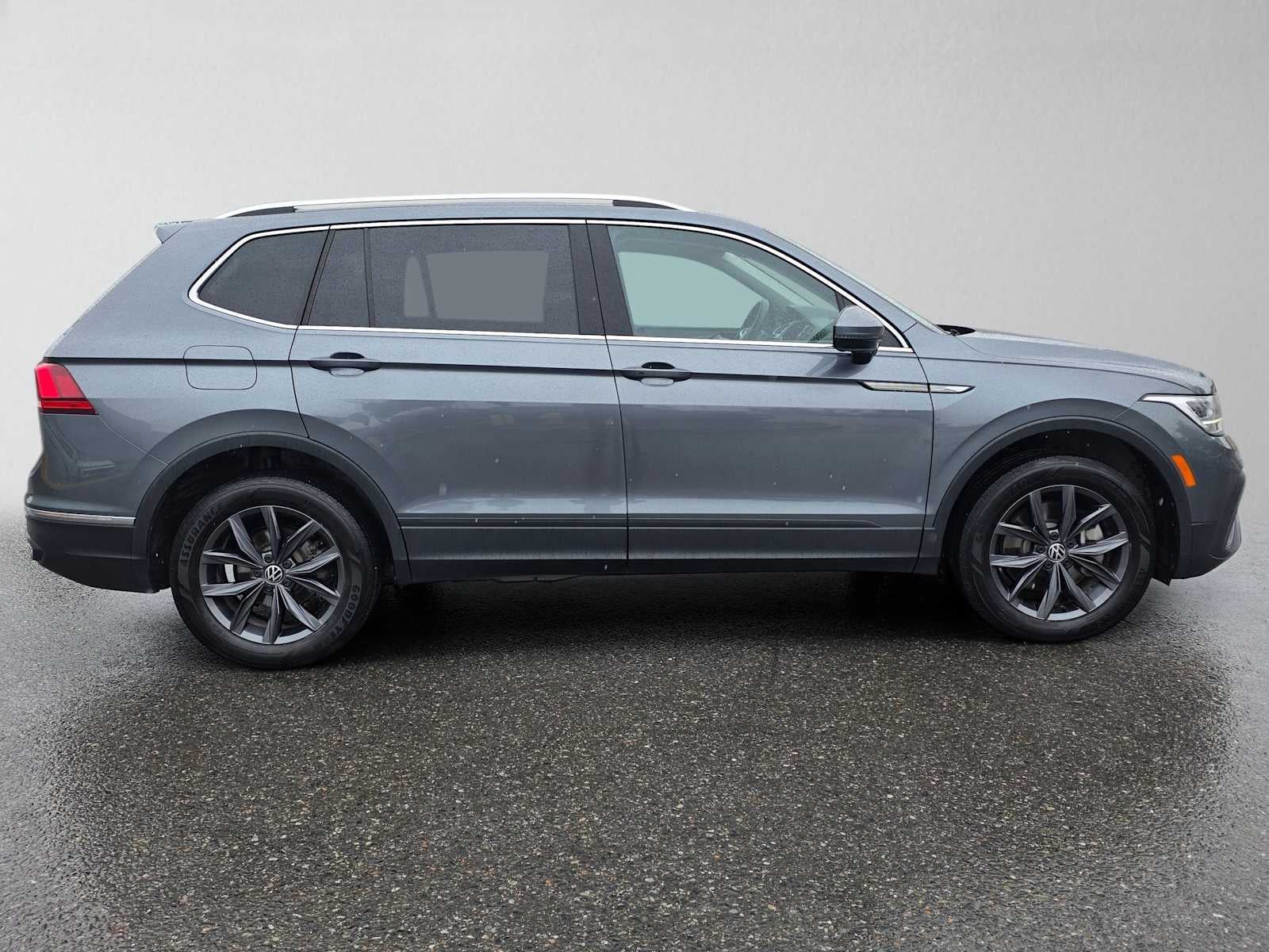 2022 Volkswagen Tiguan SE