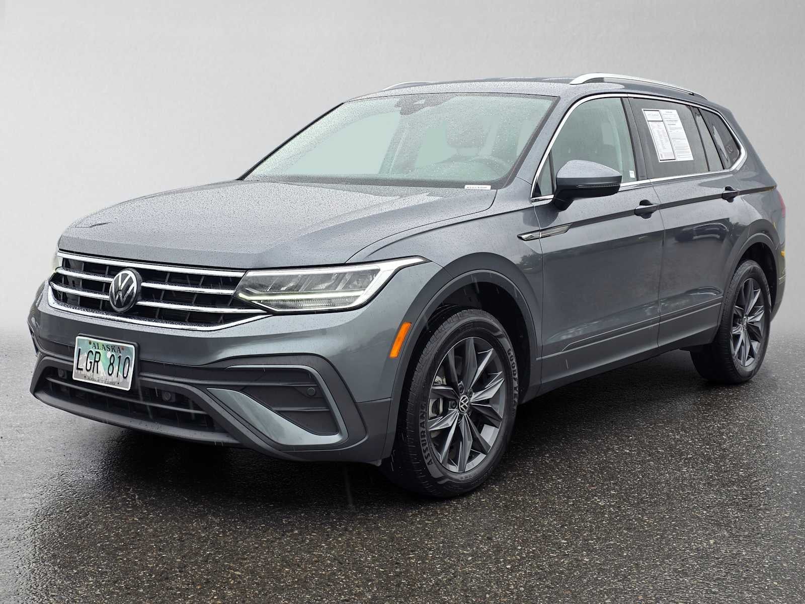 2022 Volkswagen Tiguan SE