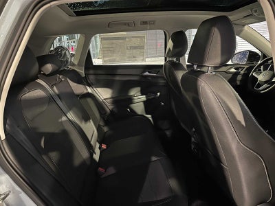 2026 Volkswagen Taos 1.5T SE Black