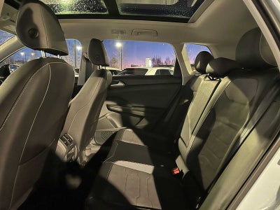 2026 Volkswagen Taos 1.5T SE Black