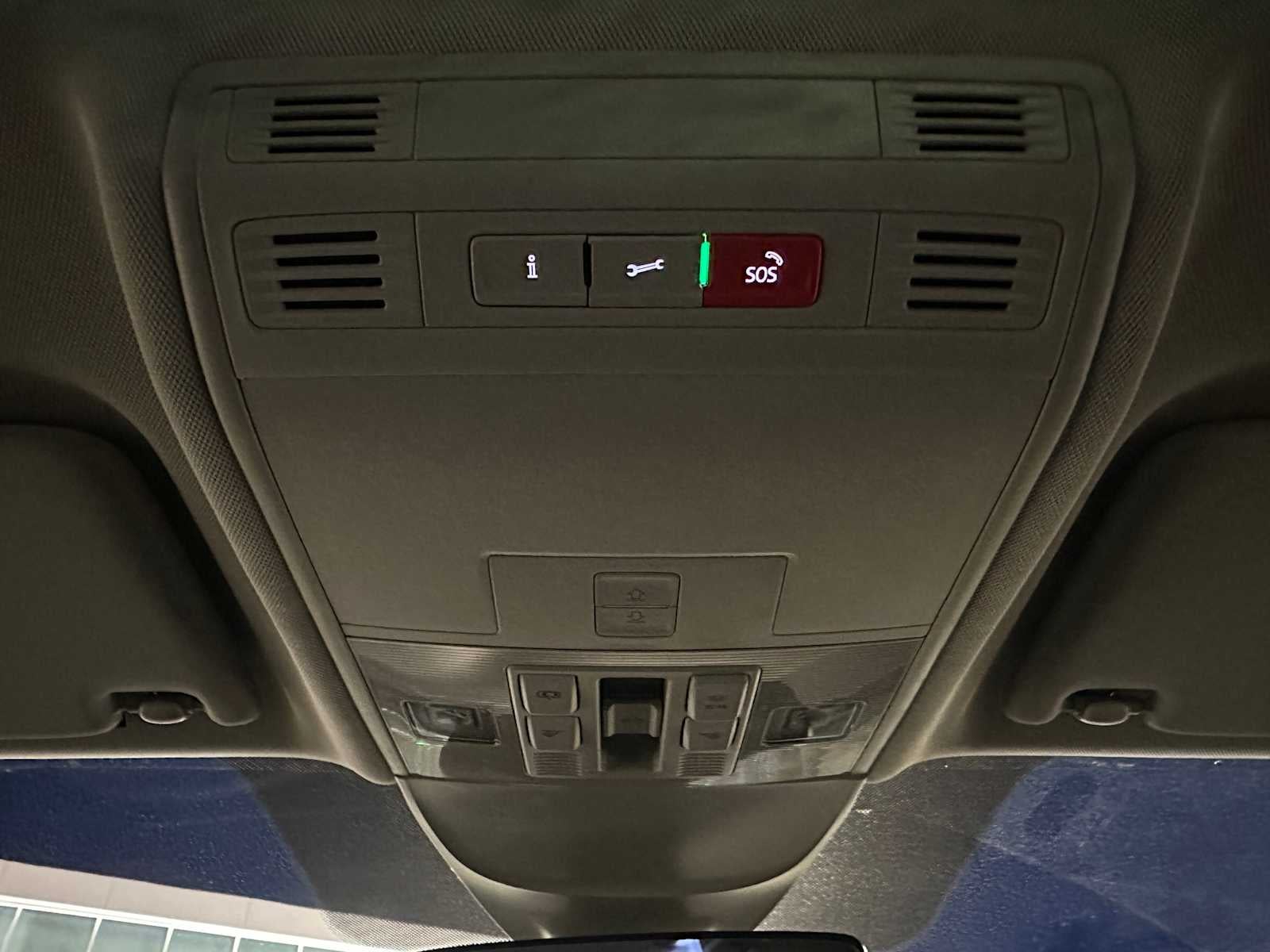 2026 Volkswagen Taos 1.5T SE Black