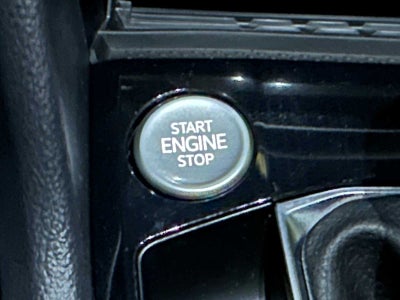 2026 Volkswagen Taos 1.5T SE Black