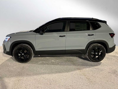 2026 Volkswagen Taos 1.5T SE Black