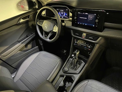 2026 Volkswagen Taos 1.5T SE Black