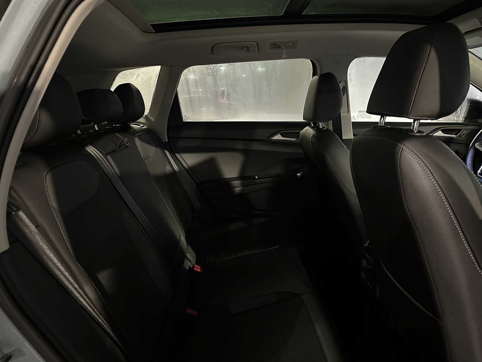 2026 Volkswagen Taos 1.5T SE Black