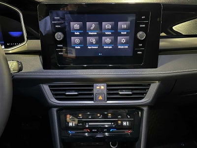 2026 Volkswagen Taos 1.5T SE Black