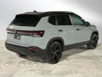 2026 Volkswagen Taos 1.5T SE Black