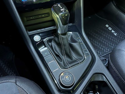 2026 Volkswagen Taos 1.5T SE Black