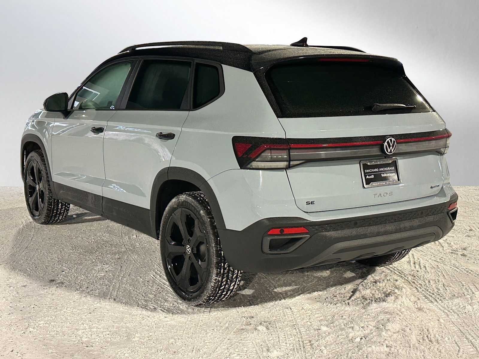 2026 Volkswagen Taos 1.5T SE Black