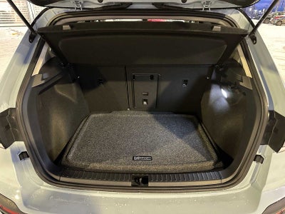 2026 Volkswagen Taos 1.5T SE Black