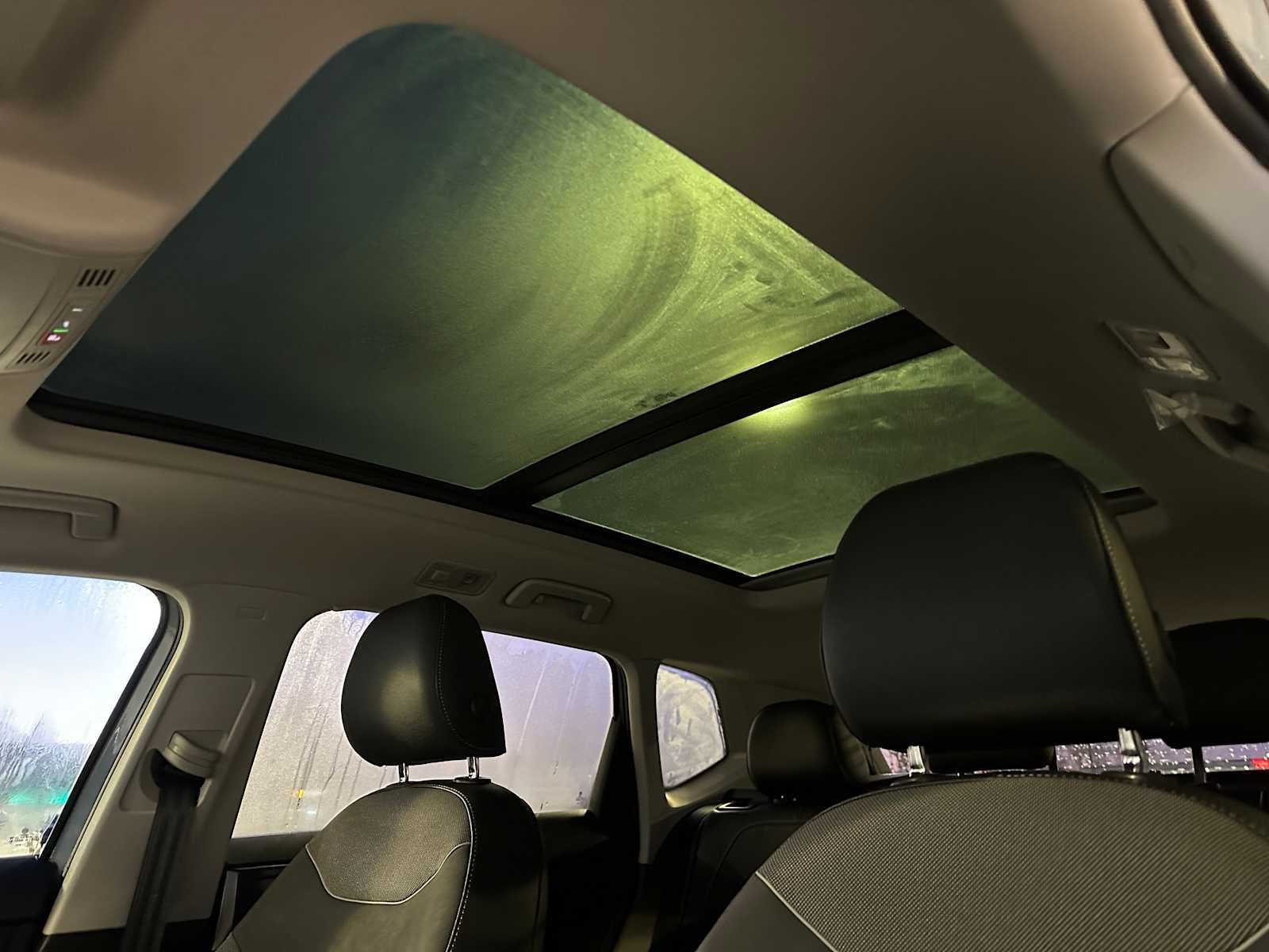 2026 Volkswagen Taos 1.5T SE Black