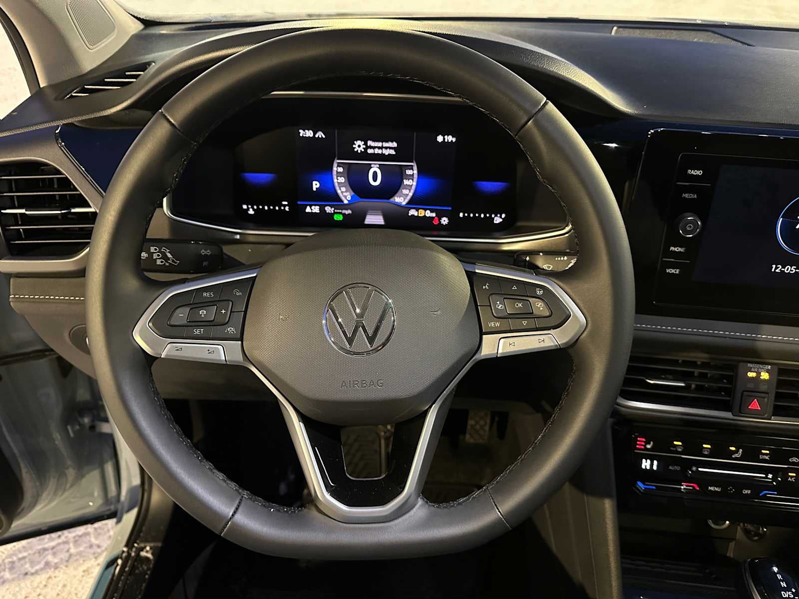 2026 Volkswagen Taos 1.5T SE Black