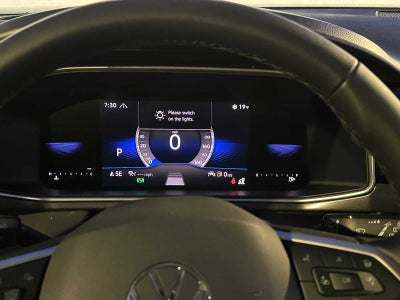 2026 Volkswagen Taos 1.5T SE Black