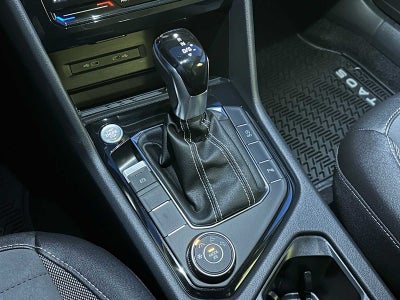 2026 Volkswagen Taos 1.5T SE Black