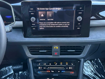 2026 Volkswagen Taos 1.5T SE Black