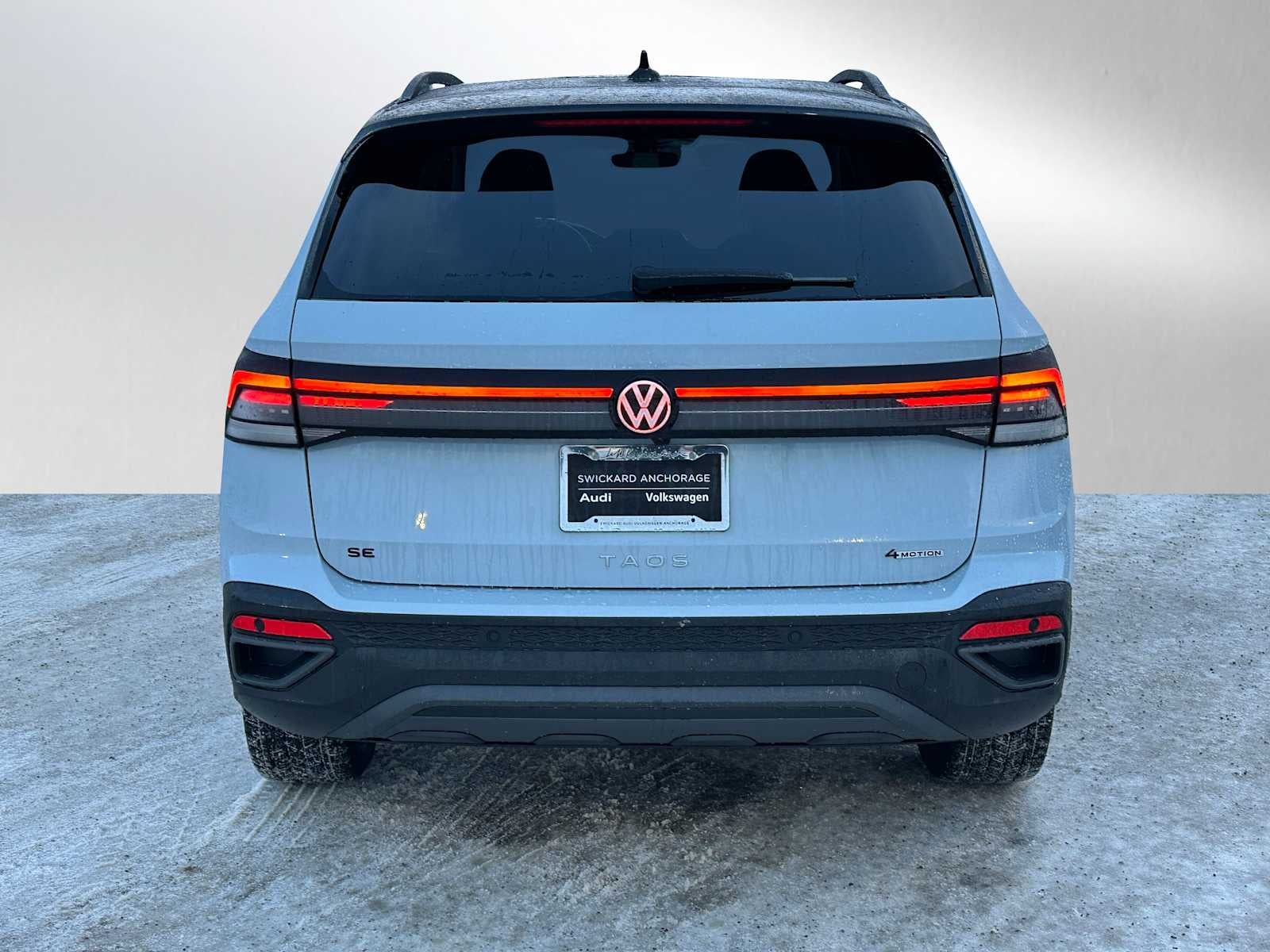 2026 Volkswagen Taos 1.5T SE Black