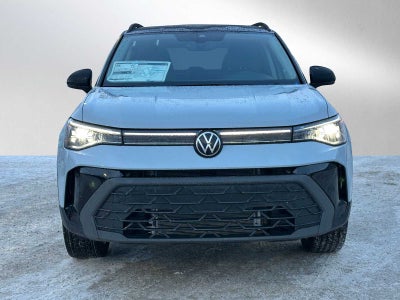 2026 Volkswagen Taos 1.5T SE Black