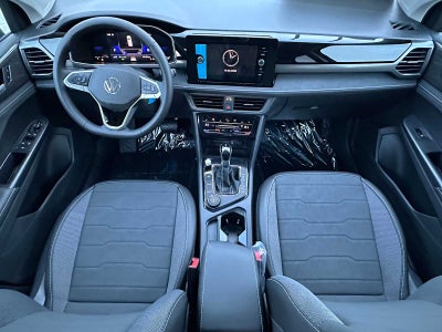 2026 Volkswagen Taos 1.5T SE Black