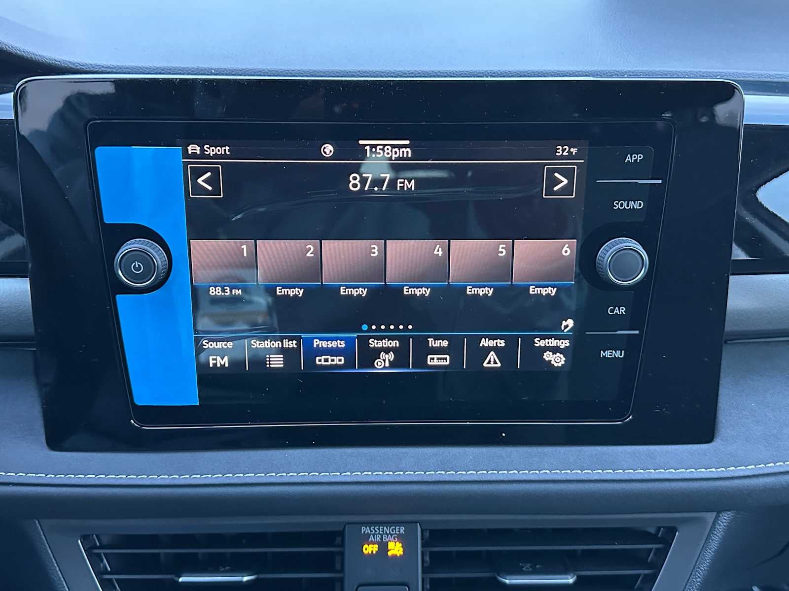 2026 Volkswagen Taos 1.5T SE Black