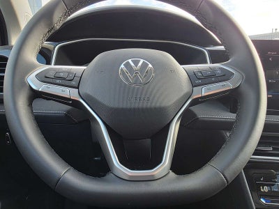 2027 Volkswagen Taos SE BLACK
