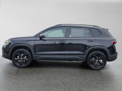 2027 Volkswagen Taos SE Black 4MOTION
