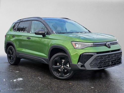 2027 Volkswagen Taos SE BLACK