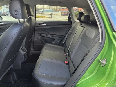2027 Volkswagen Taos SE BLACK