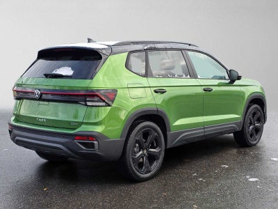 2027 Volkswagen Taos SE BLACK