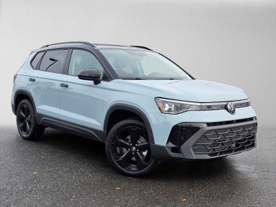 2027 Volkswagen Taos SE BLACK