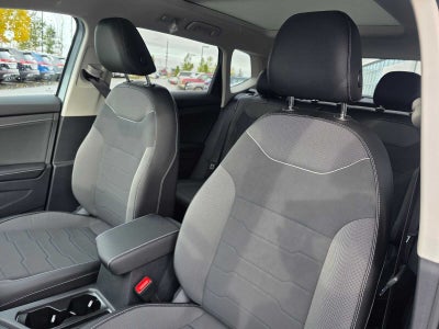 2027 Volkswagen Taos SE BLACK
