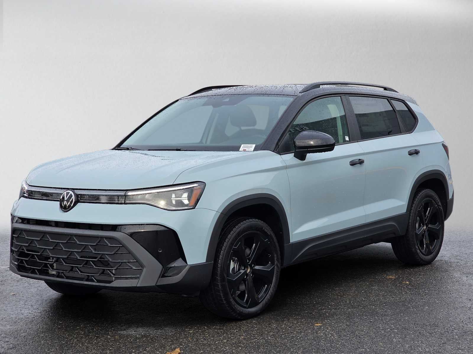 2027 Volkswagen Taos SE BLACK