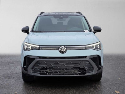 2027 Volkswagen Taos SE BLACK