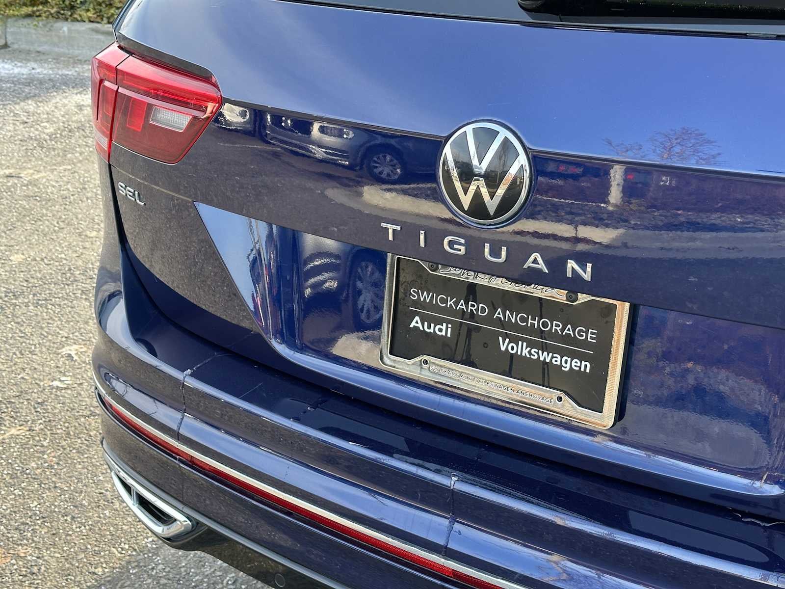 2022 Volkswagen Tiguan SEL R-Line