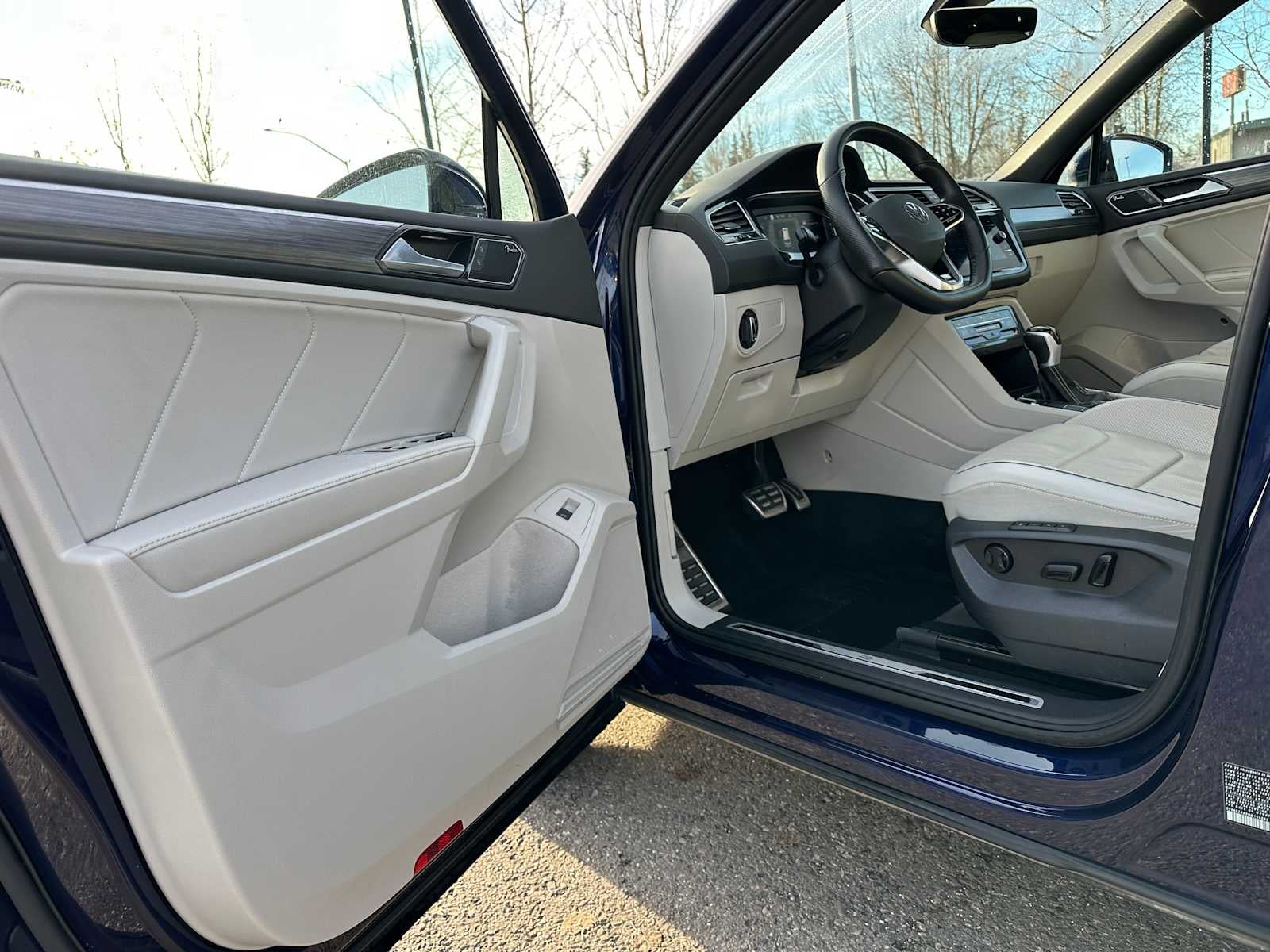 2022 Volkswagen Tiguan SEL R-Line