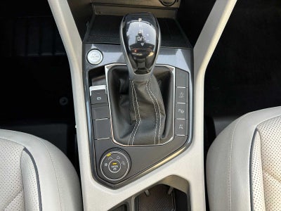 2022 Volkswagen Tiguan SEL R-Line