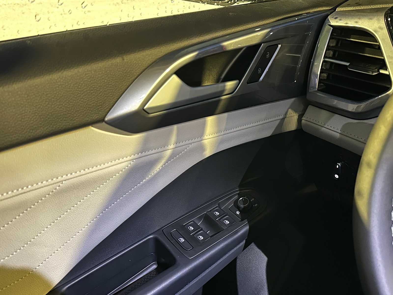 2026 Volkswagen Taos 1.5T SEL