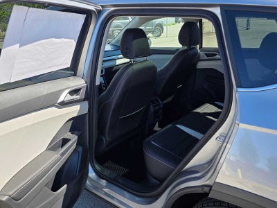 2026 Volkswagen Taos SEL 4MOTION