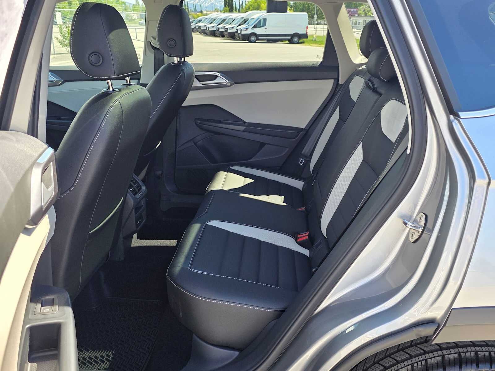 2026 Volkswagen Taos SEL 4MOTION