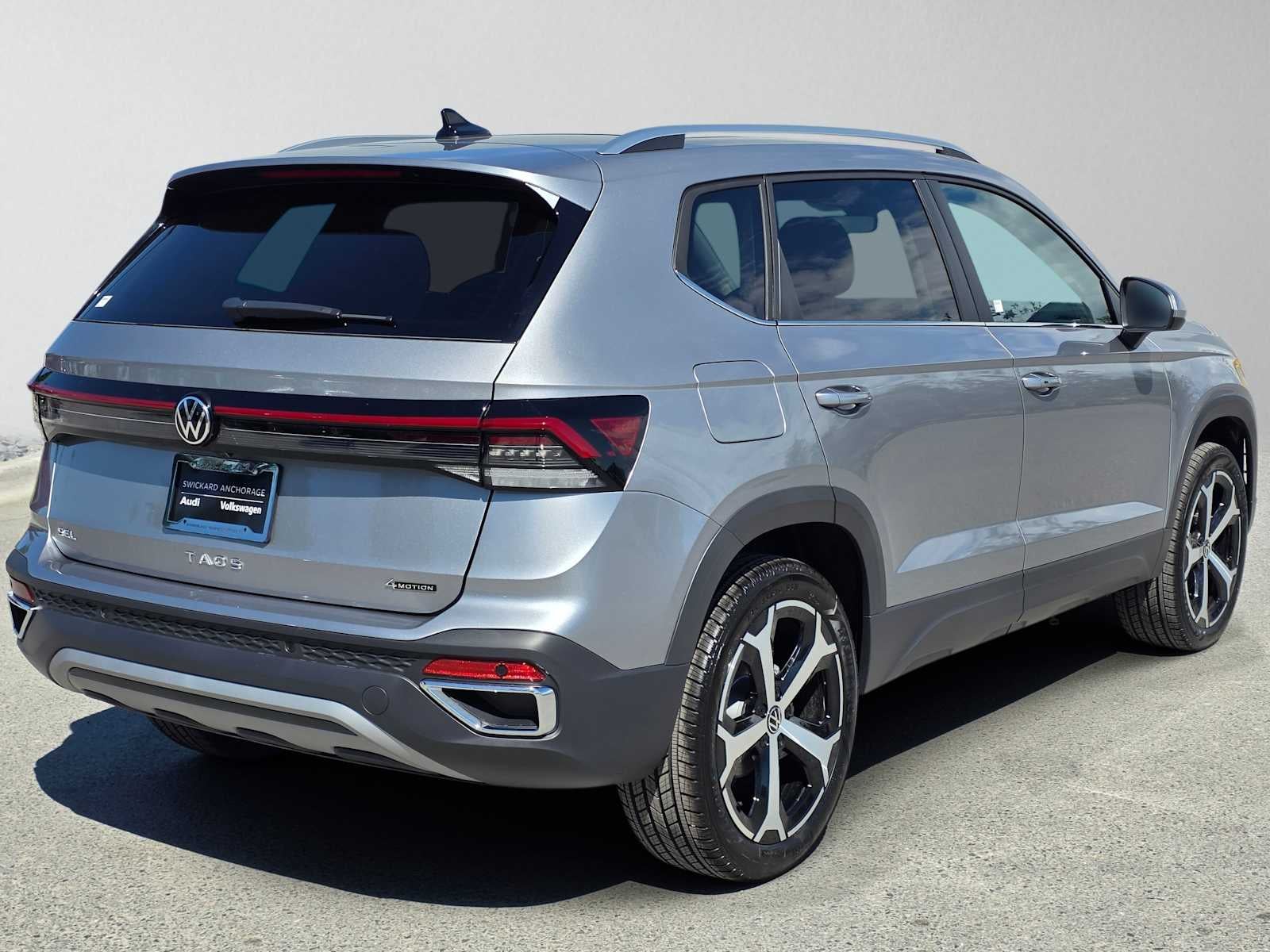 2026 Volkswagen Taos SEL 4MOTION